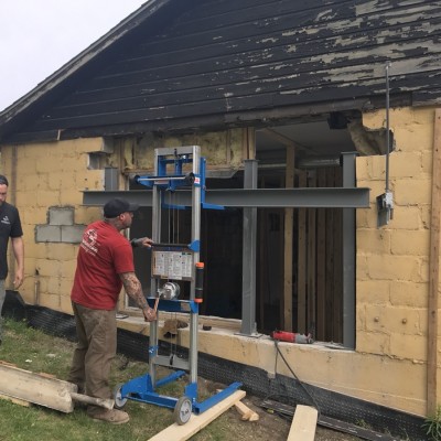 HSS AND IBEAM INSTALATION - Concrete blocks cutting completed - Start of HSS and IBEAM installation